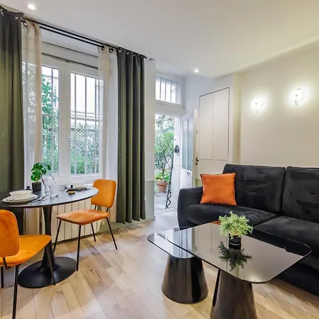 Charming 4p Next To Republique Apartment *
